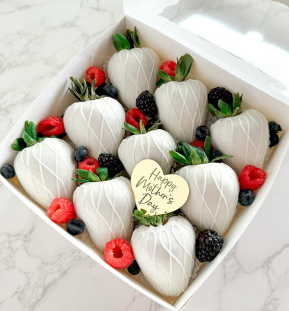 9 Fresas con frutos del bosque